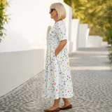 Radka – Uvolněné midi šaty s florálním vzorem