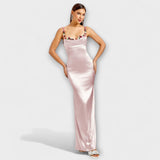 Eira - Ozdobené saténové šaty s šněrováním na zádech