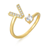 Prsten s písmenem „Initial“ se zirkonem